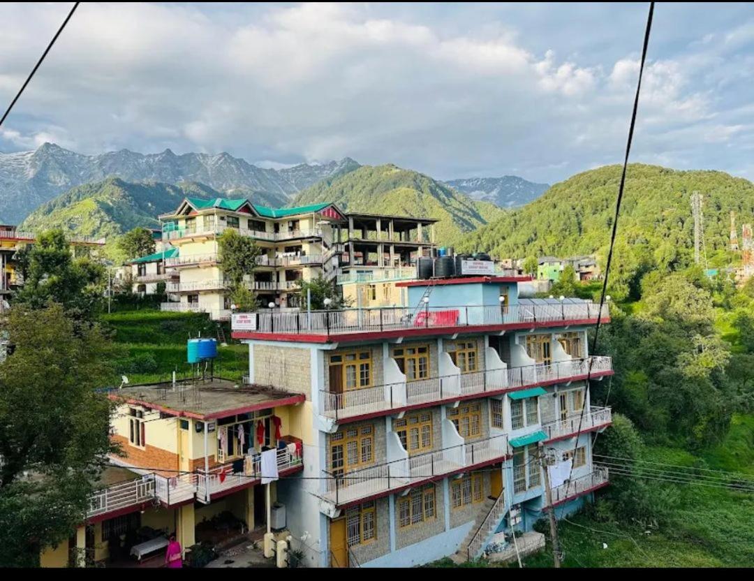 Mcleodganj Diaries Guest House Дармсала Экстерьер фото
