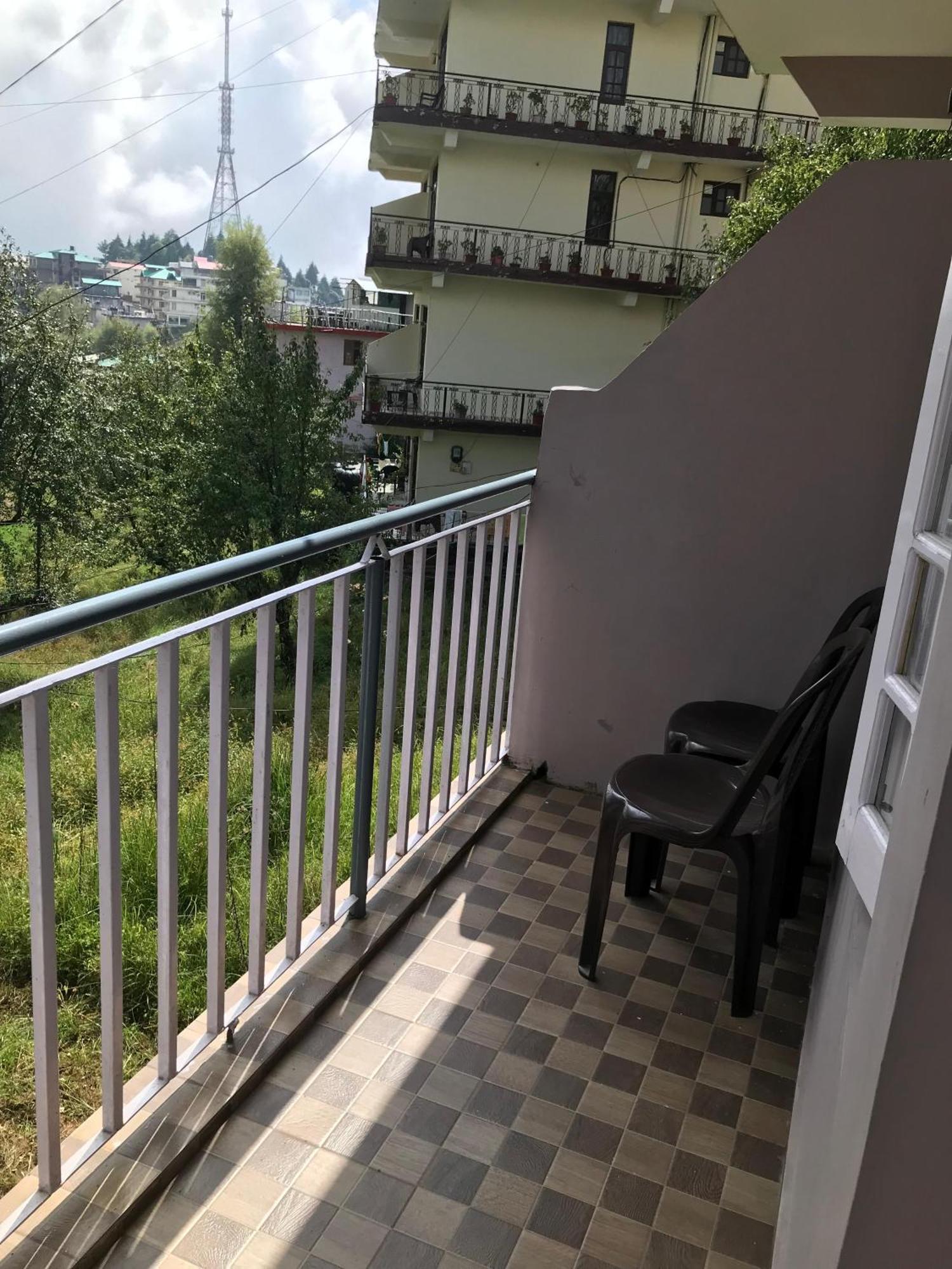 Mcleodganj Diaries Guest House Дармсала Экстерьер фото