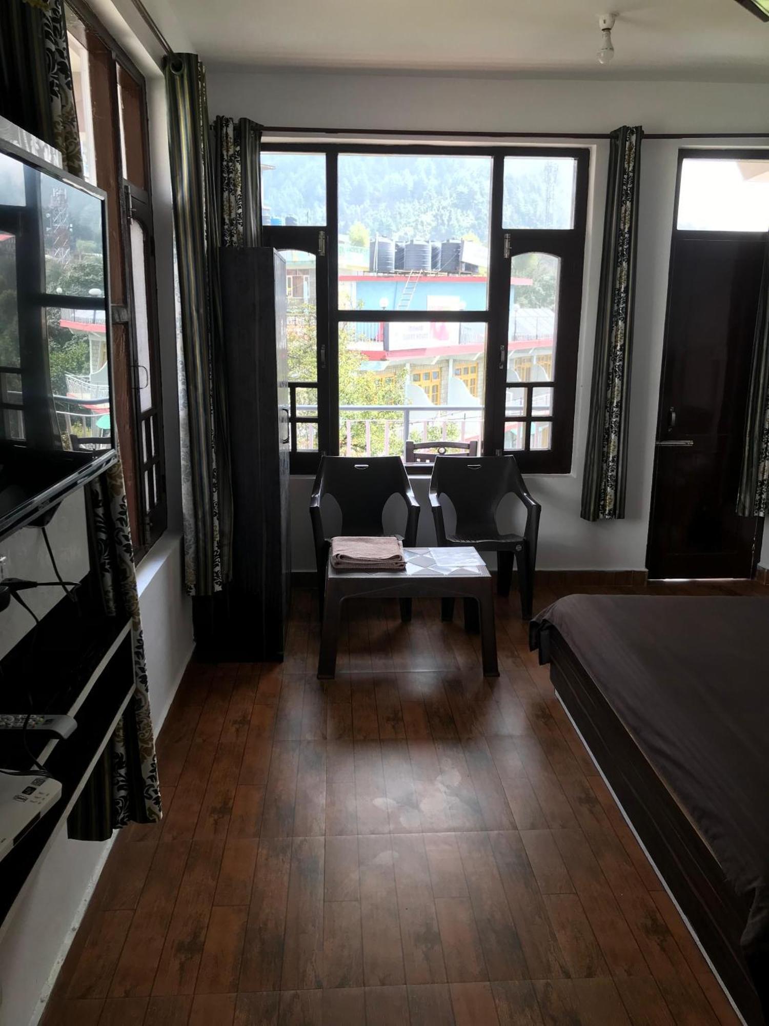 Mcleodganj Diaries Guest House Дармсала Экстерьер фото