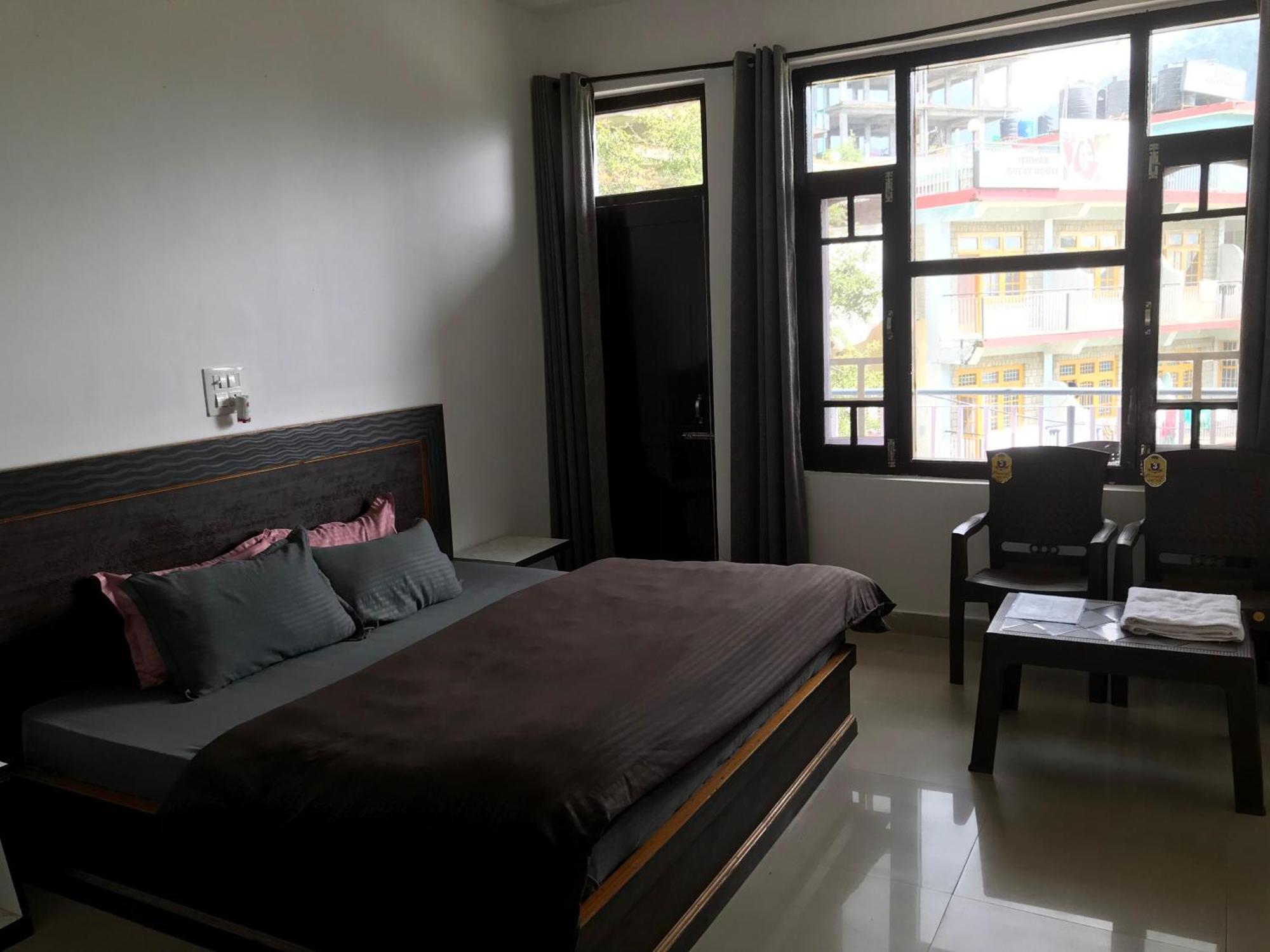 Mcleodganj Diaries Guest House Дармсала Экстерьер фото