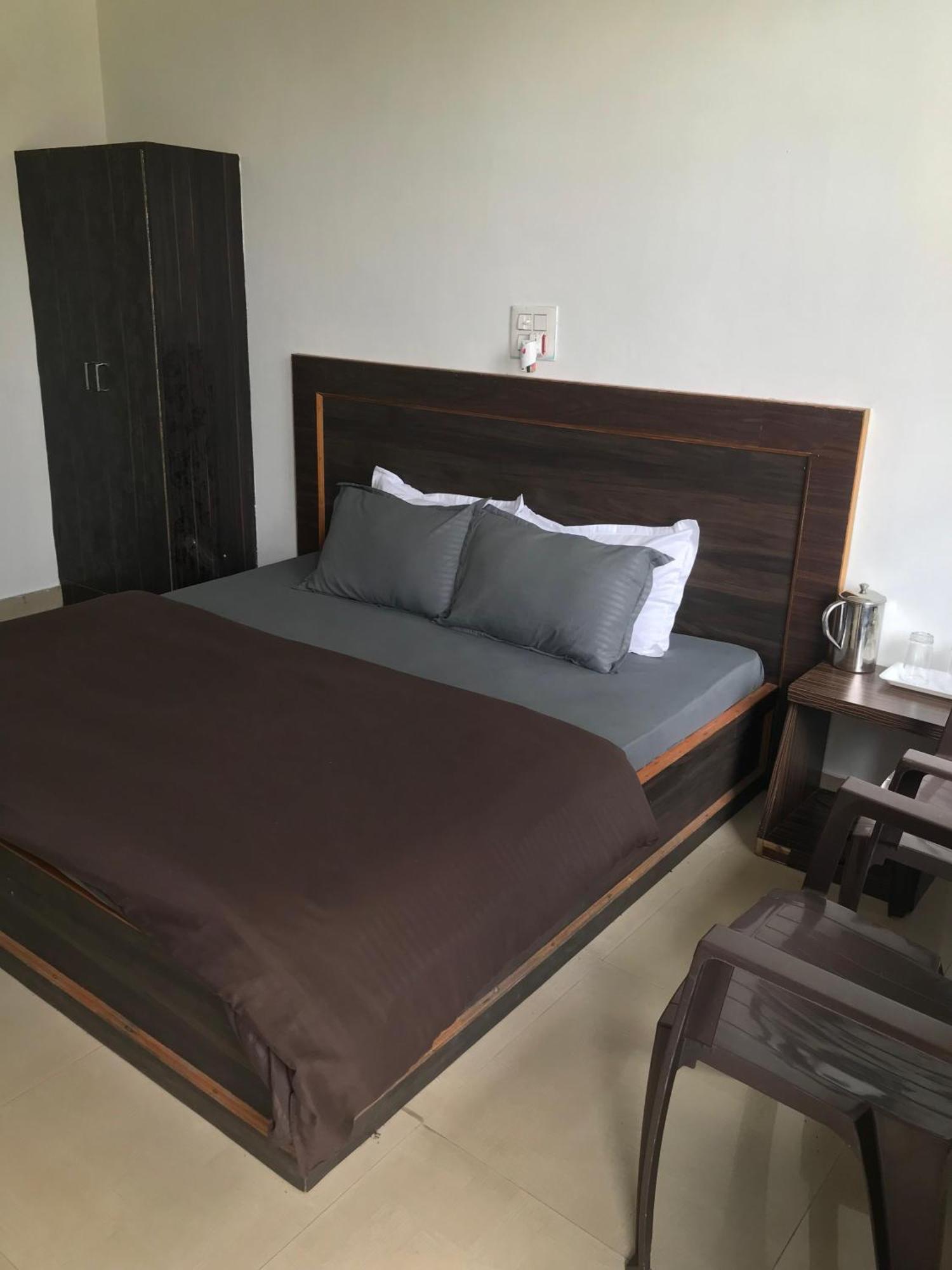 Mcleodganj Diaries Guest House Дармсала Экстерьер фото